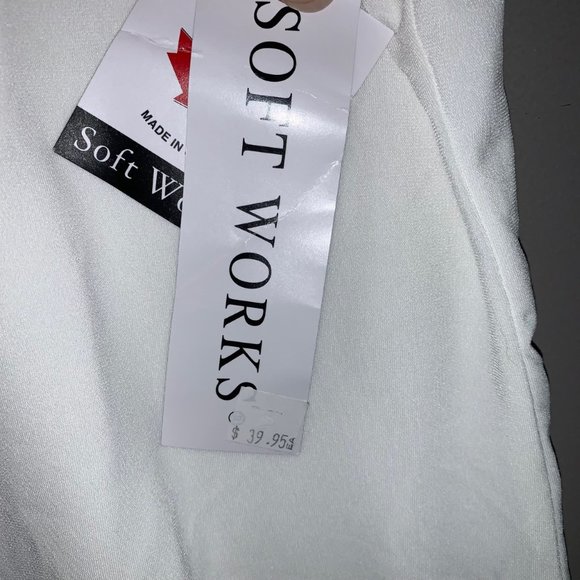SOFT WORK Off White Top (XXL) - Picture 3 of 4